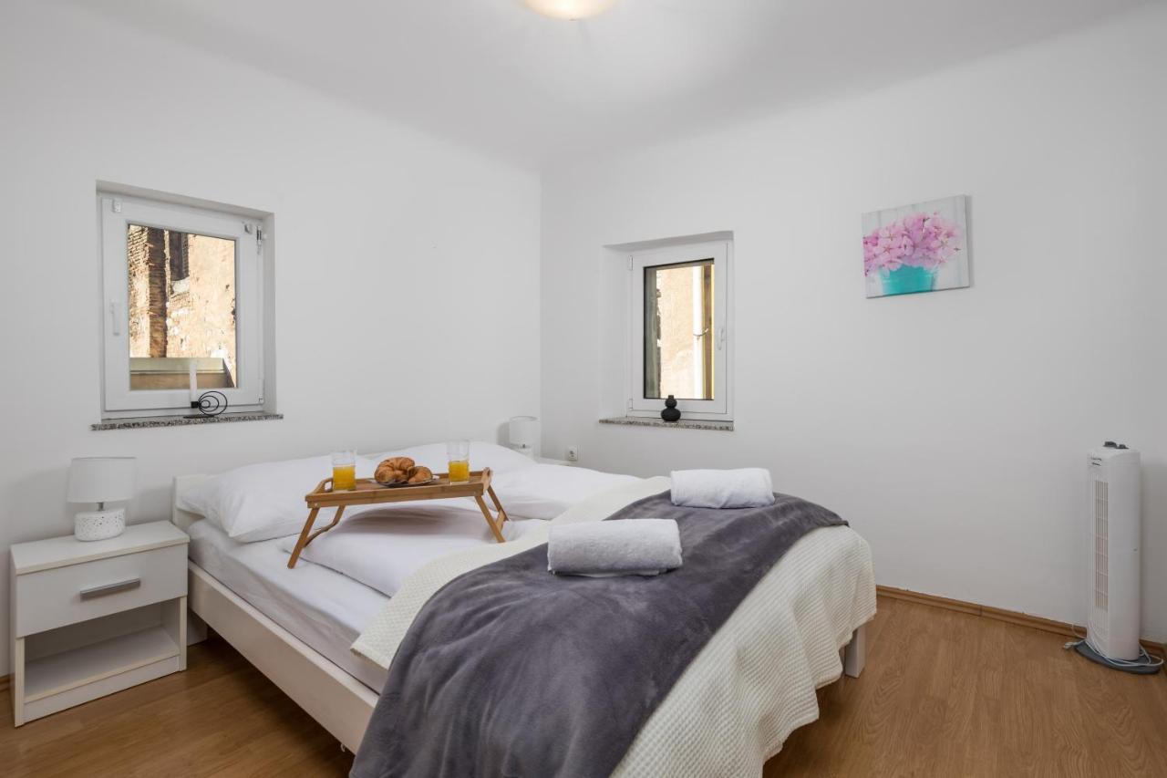Main View Apartment Rijeka Eksteriør billede