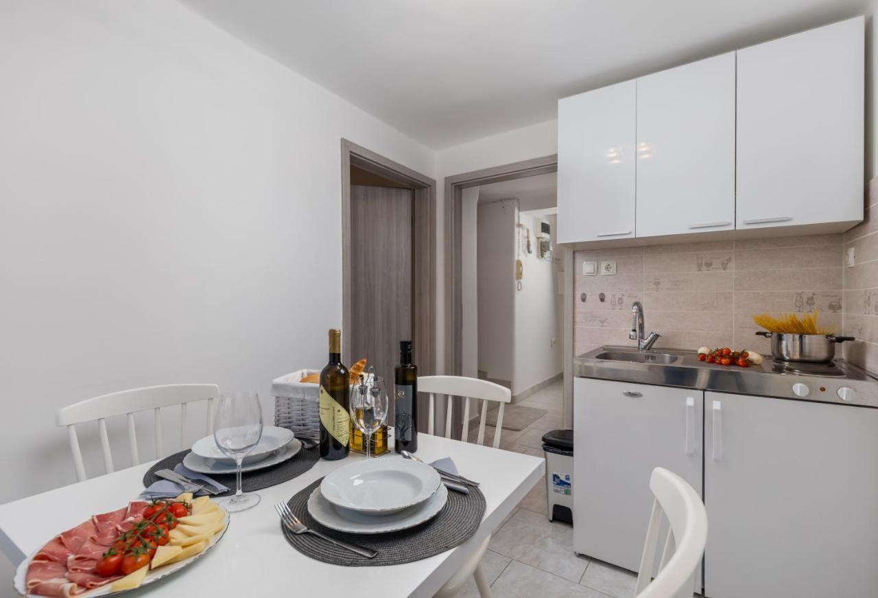 Main View Apartment Rijeka Eksteriør billede
